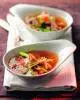 Asiatische Suppe mit Chili und Zitronengras